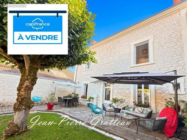 Maison de ville 8 pièces 137 m²