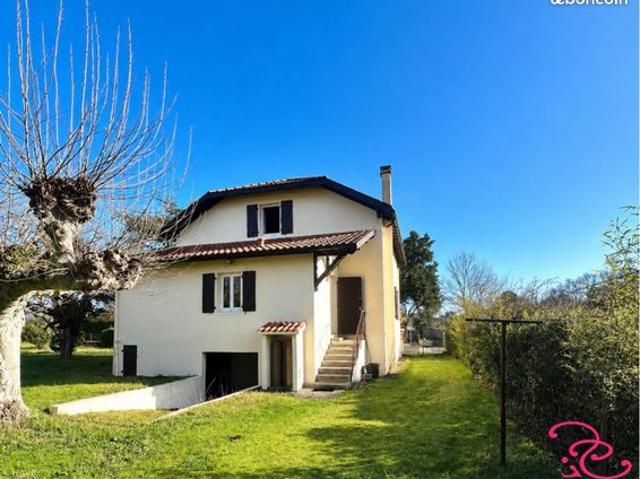 Maison de ville 8 pièces 132 m²
