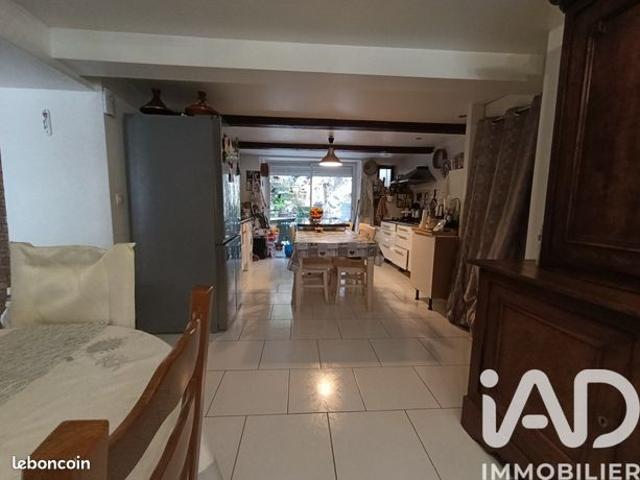Maison de ville 8 pièces 144 m²