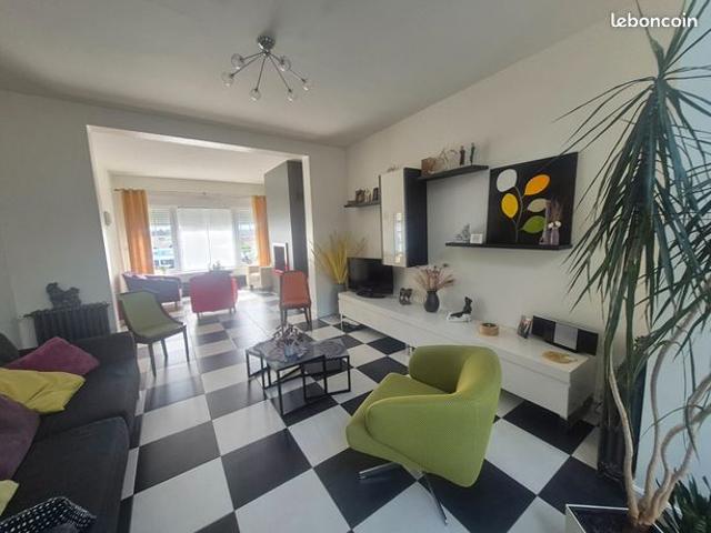 Maison de ville 8 pièces 145 m²