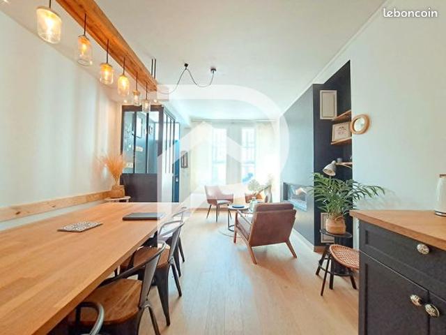 Maison de ville 8 pièces 145 m²