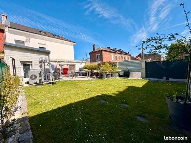 Maison de ville 8 pièces 149 m²
