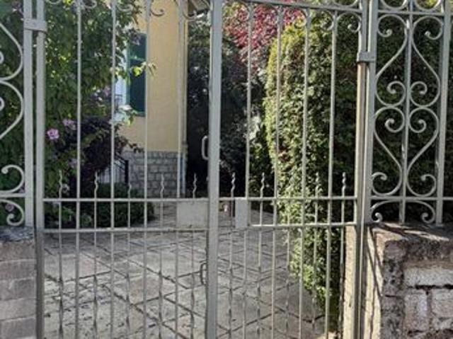 Maison de ville 8 pièces 140 m²