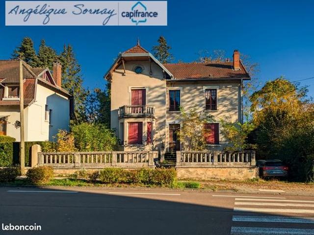 Maison de ville 8 pièces 154 m²