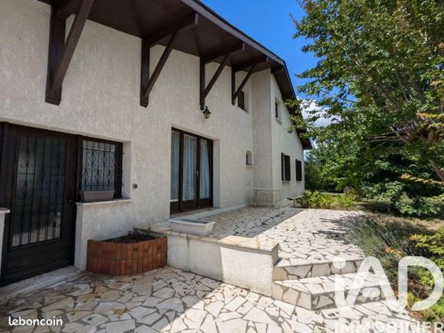 Maison de ville 8 pièces 159 m²