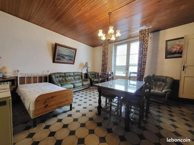 Maison 8 pièces 150 m²