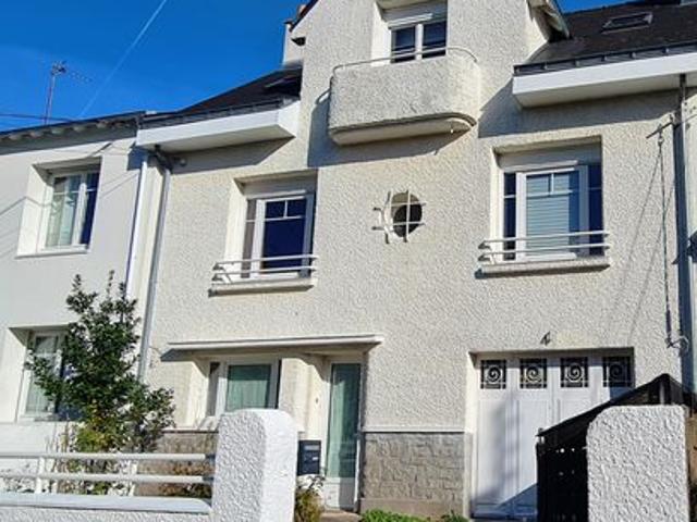 Maison de ville 8 pièces 164 m²