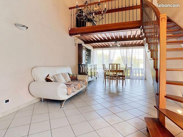 Maison de ville 8 pièces 165 m²