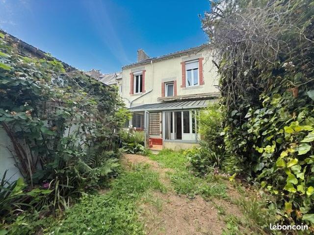 Maison de ville 8 pièces 168 m²