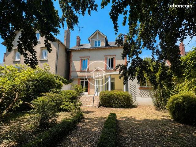 Maison de ville 8 pièces 169 m²