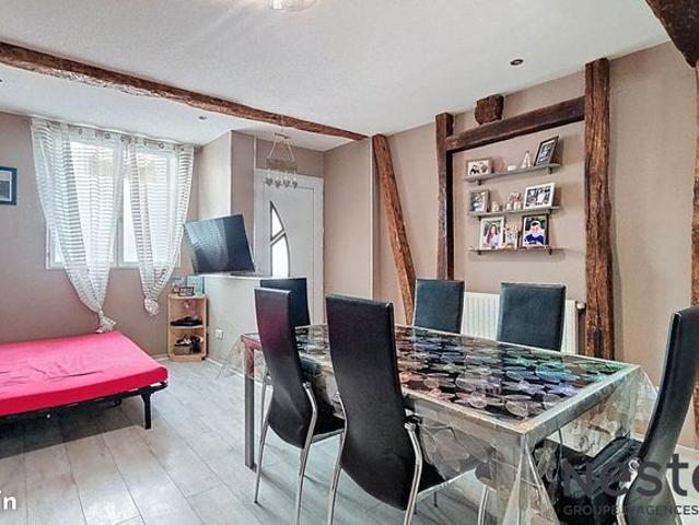 Maison de ville 8 pièces 160 m²