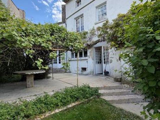 Maison de ville 8 pièces 175 m²