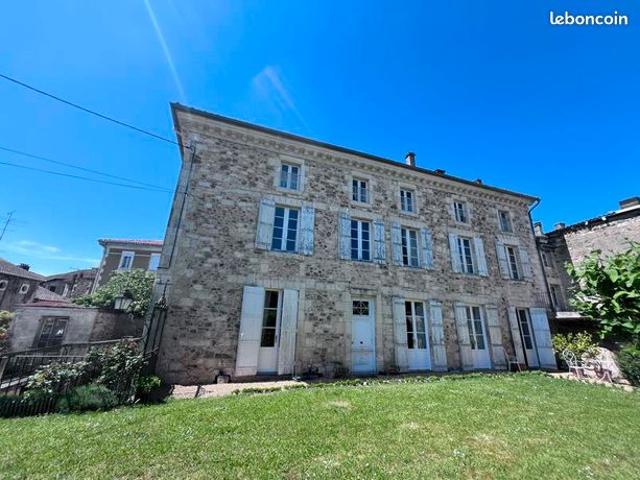 Maison de ville 8 pièces 178 m²