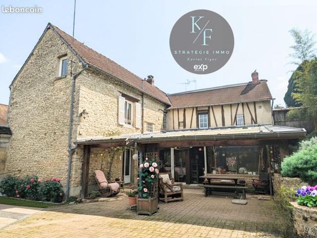 Maison de ville 8 pièces 170 m²