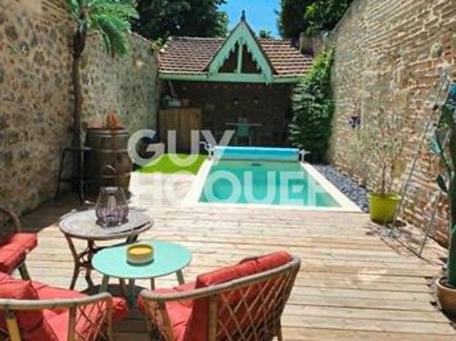 Maison de ville 8 pièces 170 m²