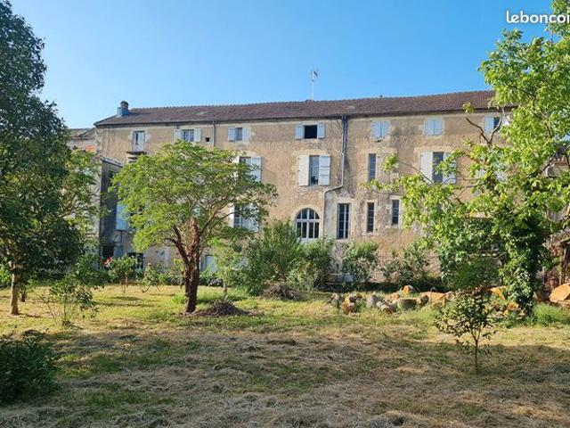 Maison de ville 8 pièces 187 m²
