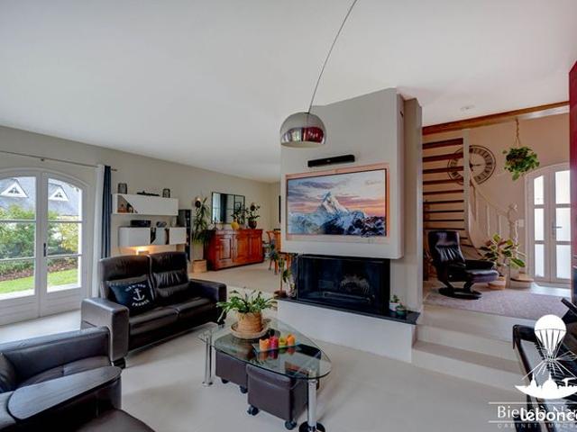 Maison de ville 8 pièces 181 m²