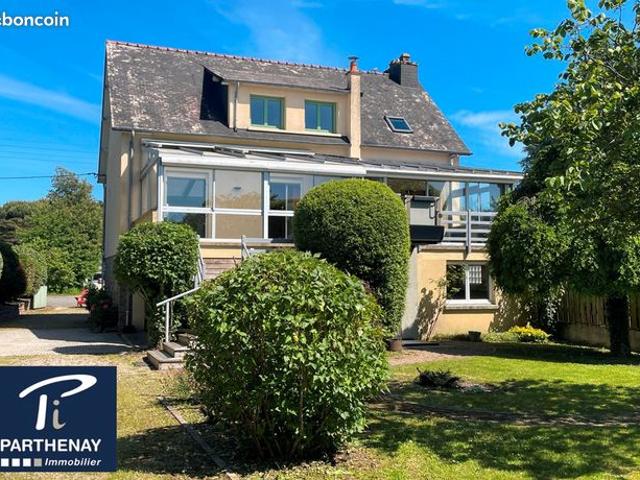Maison de ville 8 pièces 194 m²