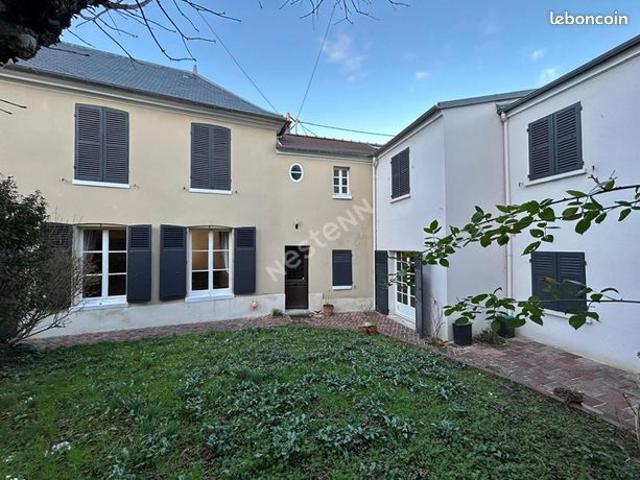 Maison de ville 8 pièces 195 m²