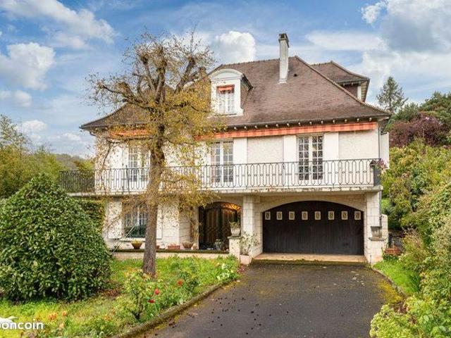 Maison de ville 8 pièces 196 m²