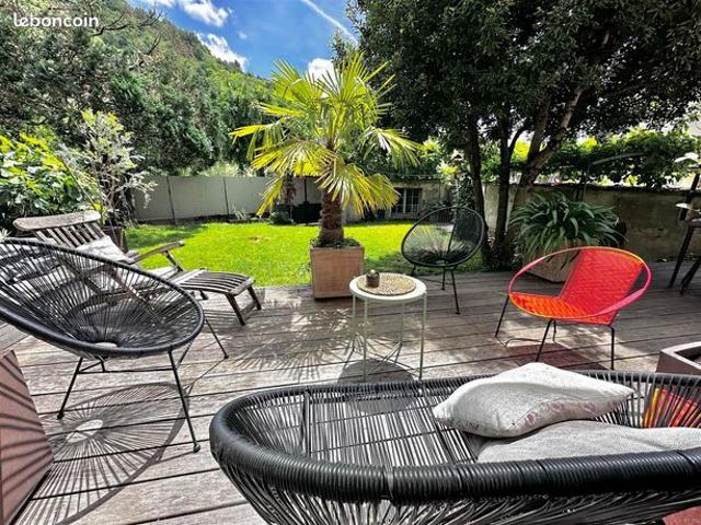 Maison de ville 8 pièces 197 m²