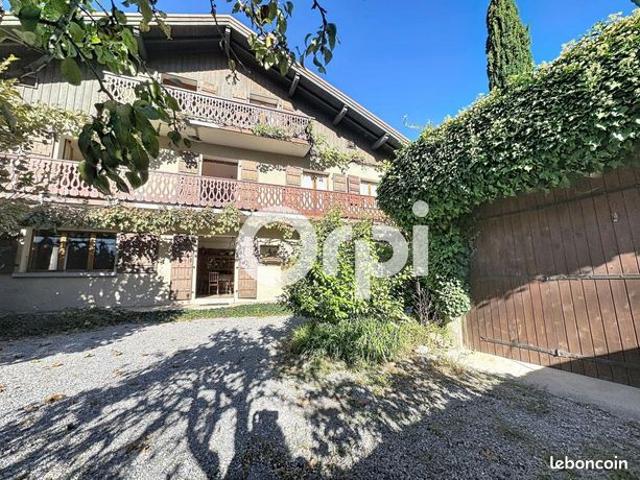 Maison de ville 8 pièces 198 m²