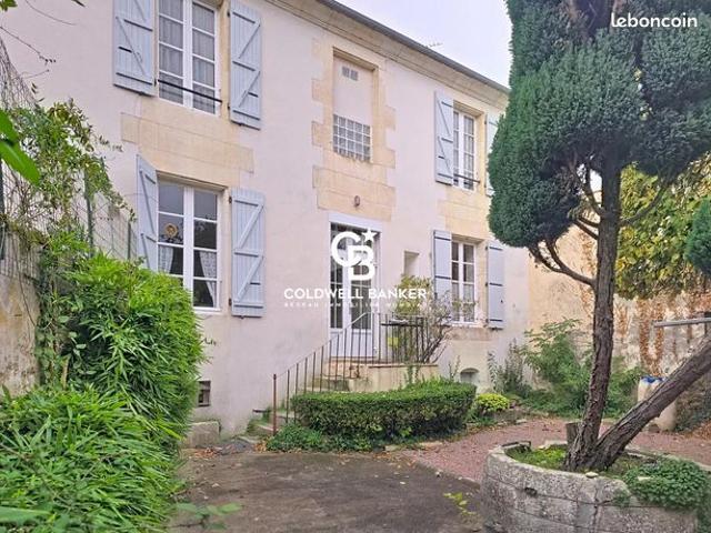 Maison de ville 8 pièces 190 m²