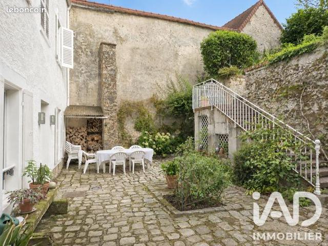 Maison de ville 8 pièces 190 m²