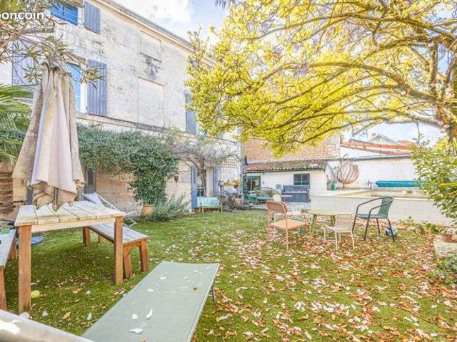 Maison de ville 8 pièces 190 m²