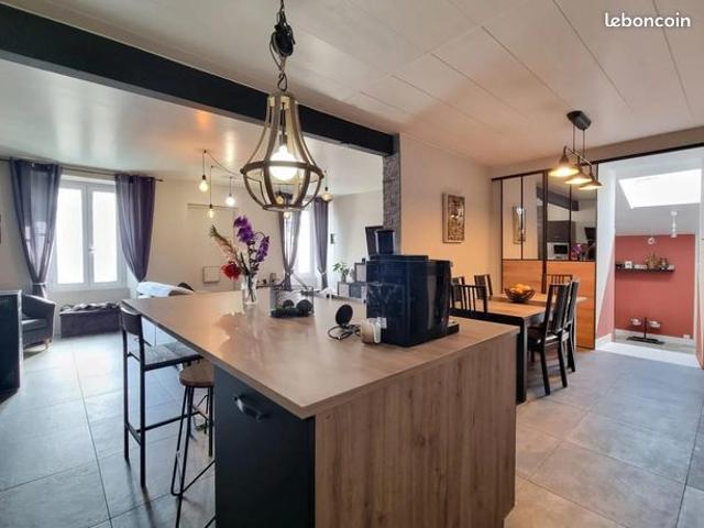 Maison de ville 8 pièces 200 m²