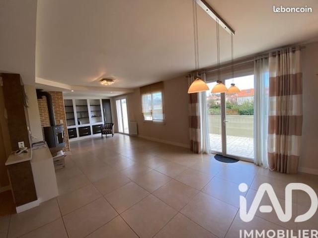 Maison de ville 8 pièces 215 m²
