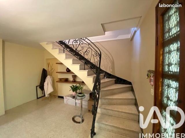 Maison de ville 8 pièces 215 m²