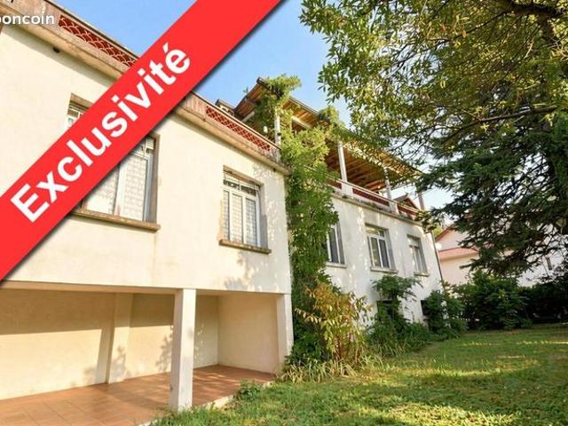 Maison de ville 8 pièces 217 m²