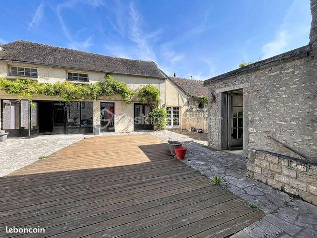 Maison de ville 8 pièces 210 m²