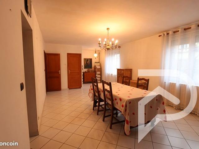 Maison de ville 8 pièces 210 m²