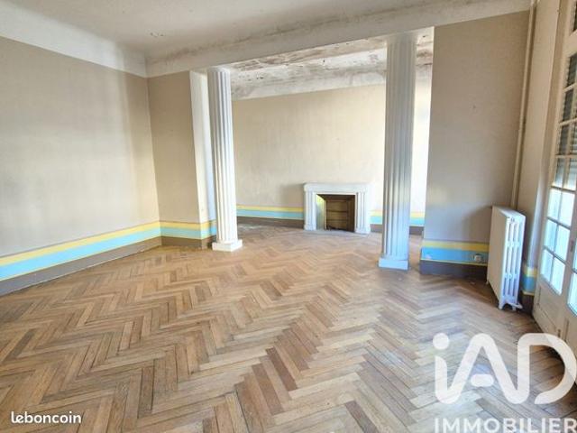 Maison de ville 8 pièces 210 m²