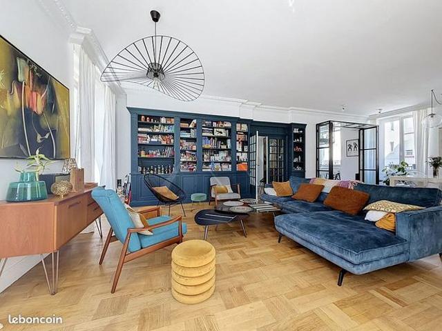Maison de ville 8 pièces 210 m²