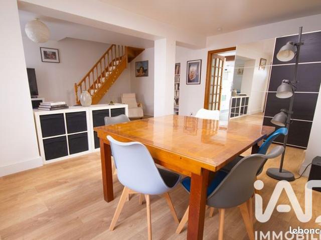 Maison de ville 8 pièces 212 m²