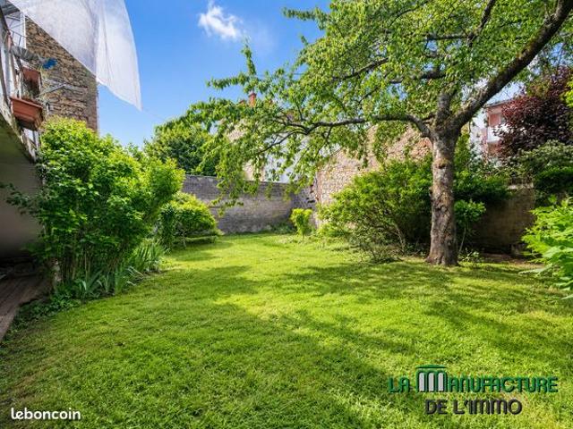 Maison de ville 8 pièces 225 m²