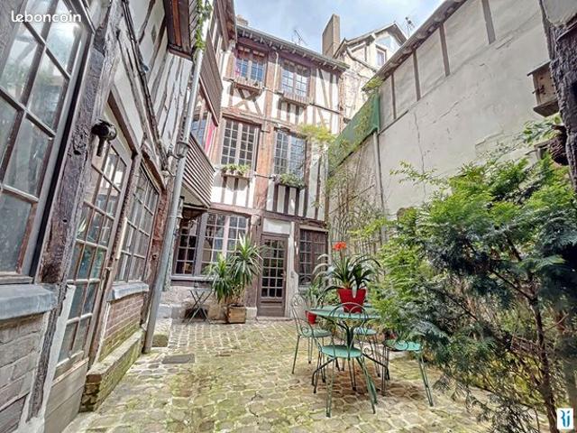Maison de ville 8 pièces 220 m²