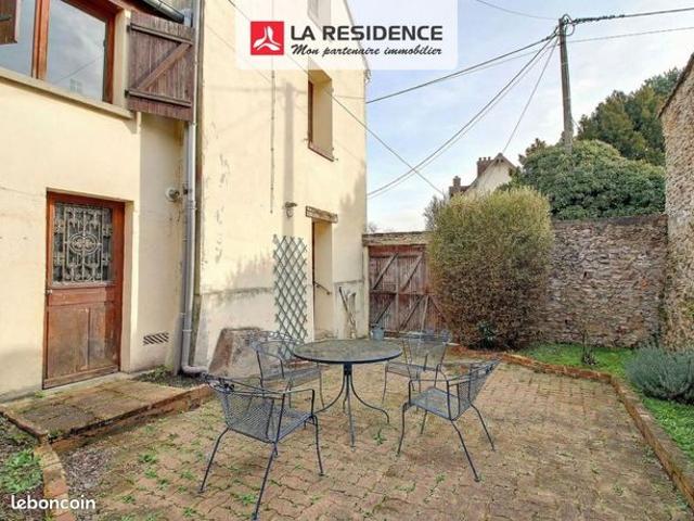 Maison de ville 8 pièces 256 m²