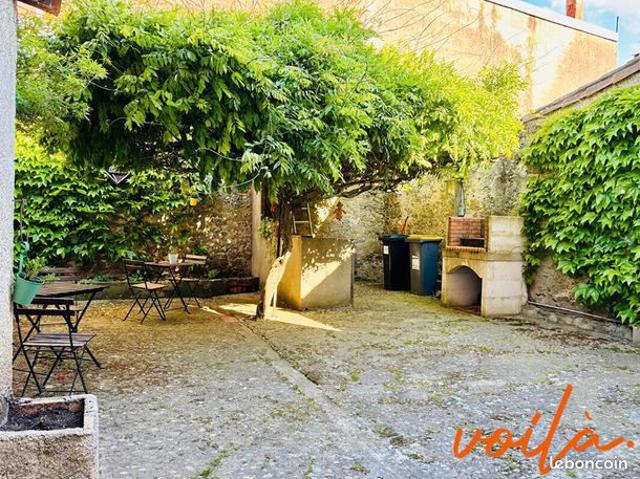 Maison de ville 8 pièces 237 m²