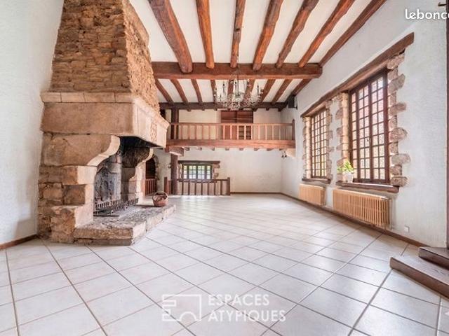 Maison de ville 8 pièces 230 m²