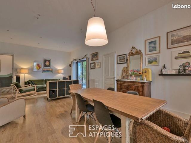 Maison de ville 8 pièces 248 m²