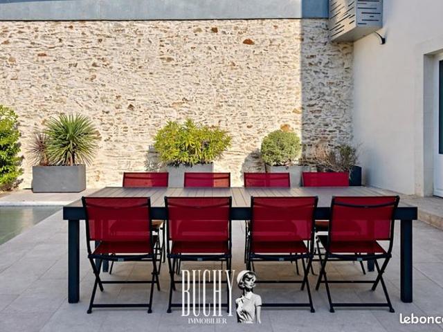 Maison de ville 8 pièces 254 m²