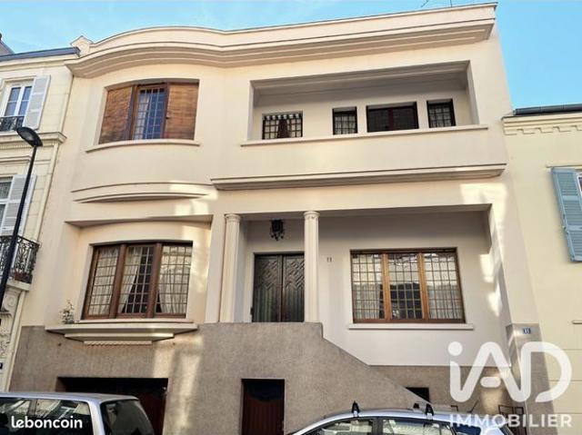 Maison de ville 8 pièces 253 m²
