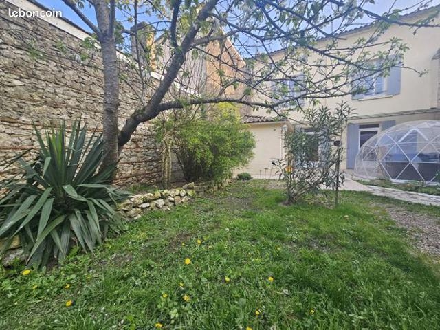 Maison de ville 8 pièces 264 m²