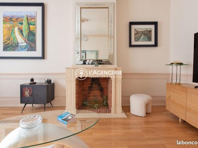 Maison de ville 8 pièces 275 m²