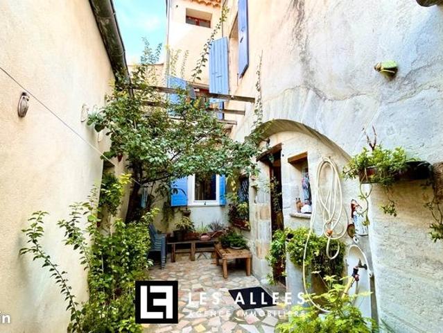 Maison de ville 8 pièces 280 m²
