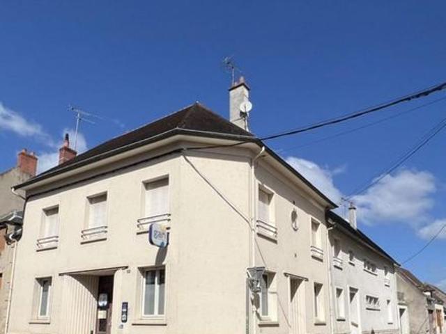 Maison de ville 8 pièces 330 m²